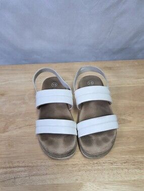 Cat & Jack White Girls Sandals 13